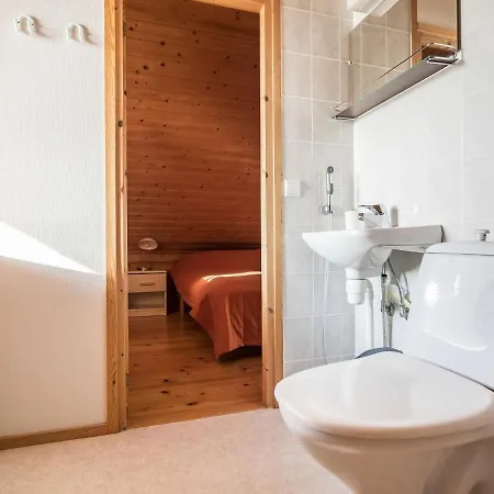 Aurinkoalppi 11a Paritalon Ylaekerta By Interhome *