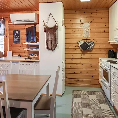 Σπίτι διακοπών Aurinkoalppi 11a Paritalon Ylaekerta By Interhome